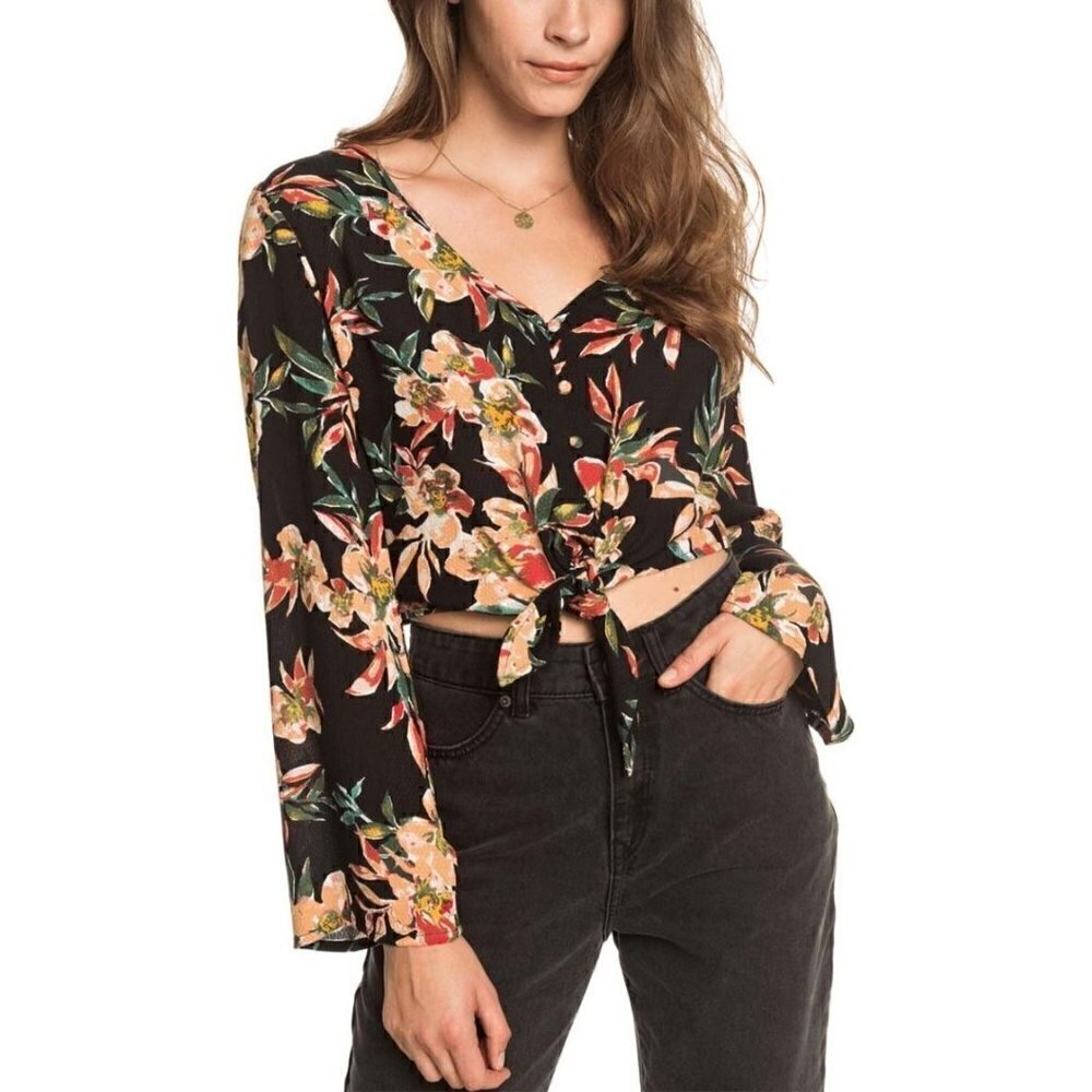 NWT ROXY Winter Garden Dobby Cropped Tie Front Top Black Floral Small